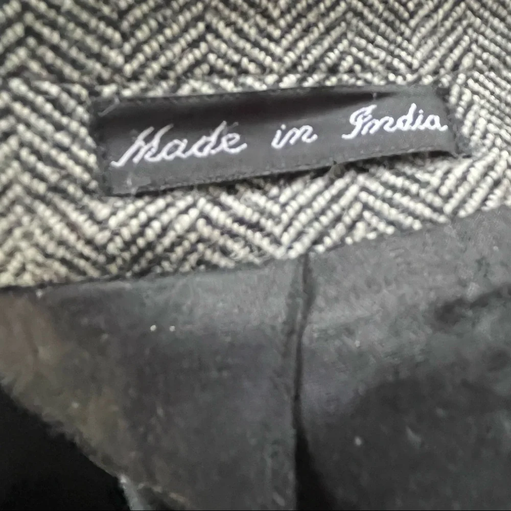 IZOD 100% wool Woolmark heather gray two button suit jacket